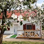 U Michala - Dom Pod Lasem